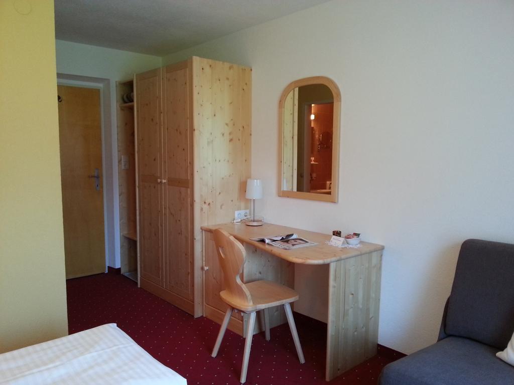 Haus Alpengluehn 3*